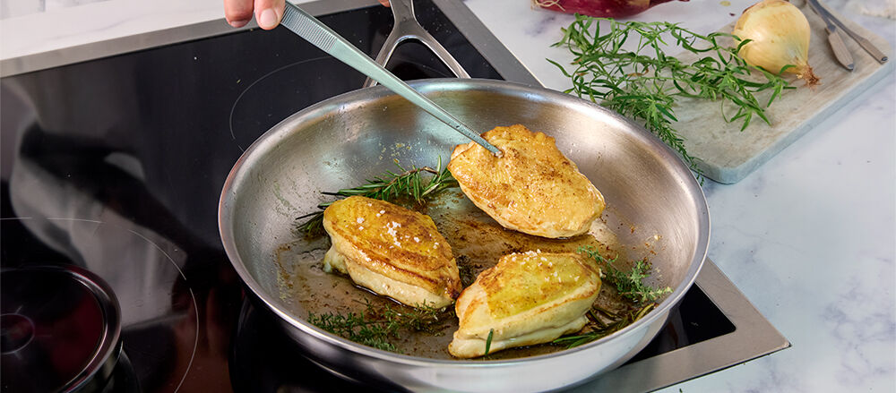 kipfilet bakken in rvs pan